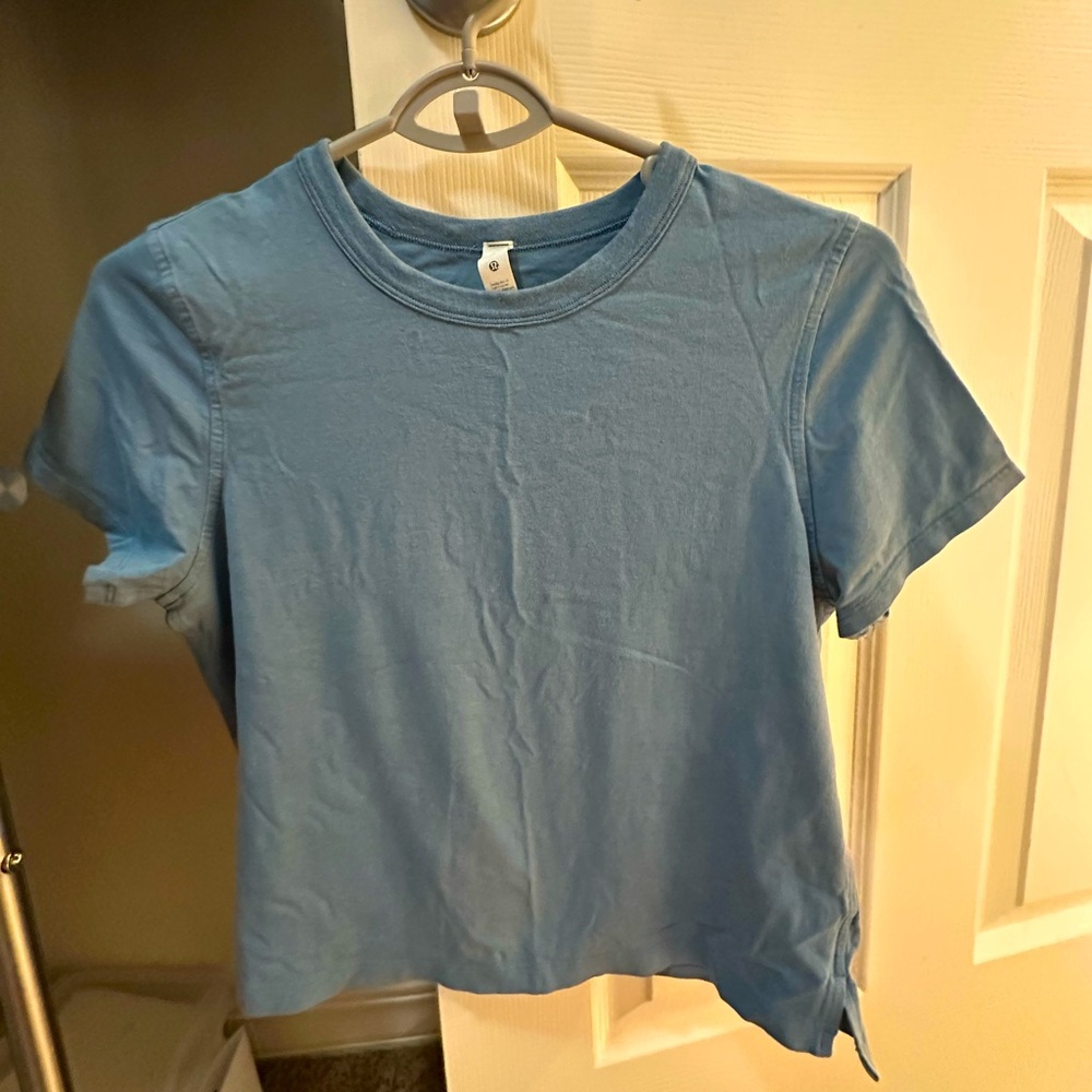 lululemon crop t shirt